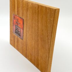 Dekoratyvinė medinė lentelė su keramikine detale 25x30x2 cm