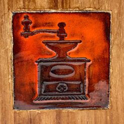 Dekoratyvinė medinė lentelė su keramikine detale 25x30x2 cm