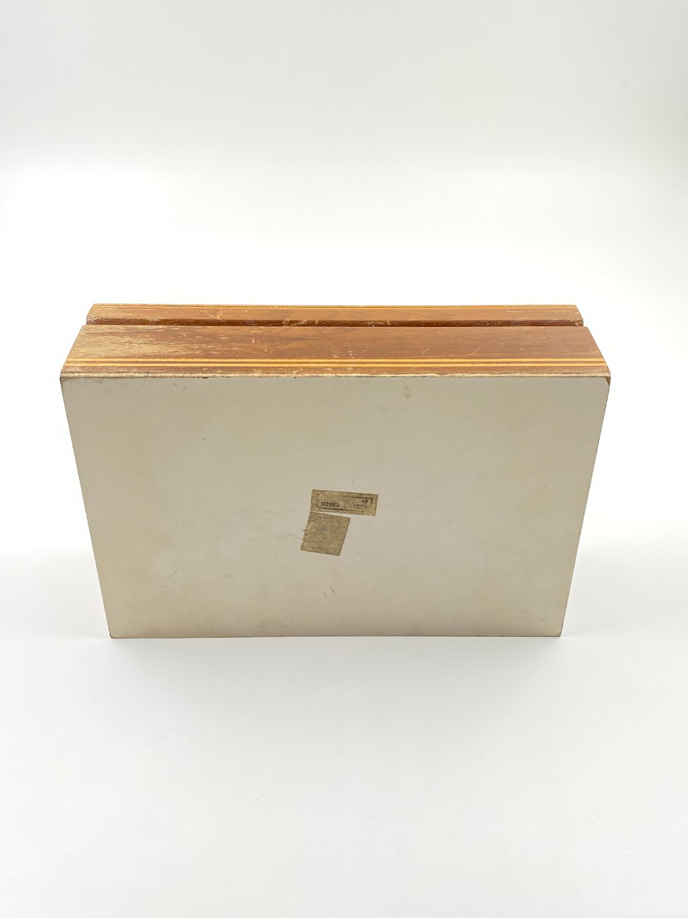 DK0001-dezutes-10 Medinė inkrustuota dėžutė 16,5x24x7,5 cm