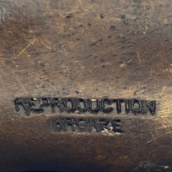 Bronzinė statula “Šokėjas” ant medinio postamento 6,5×6,5×12,5 cm