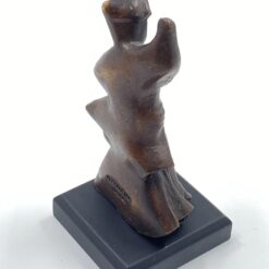 Bronzinė statula “Šokėjas” ant medinio postamento 6,5×6,5×12,5 cm