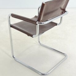 Bauhaus stiliaus metaliniai krėslai su oda 2 vnt. komplektas 56x56x80 cm, 45 cm