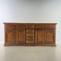 Ąžuolinė ilga keturių durų ir devynių stalčių komoda 60x271x116 cm