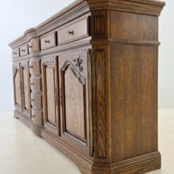 Ąžuolinė ilga keturių durų ir devynių stalčių komoda 60x271x116 cm