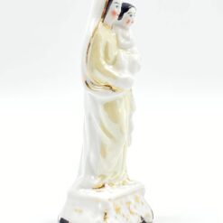 Porcelianinė Švč. Mergelės Marijos su Kūdikėliu Jėzumi statula 6×7,5×20 cm