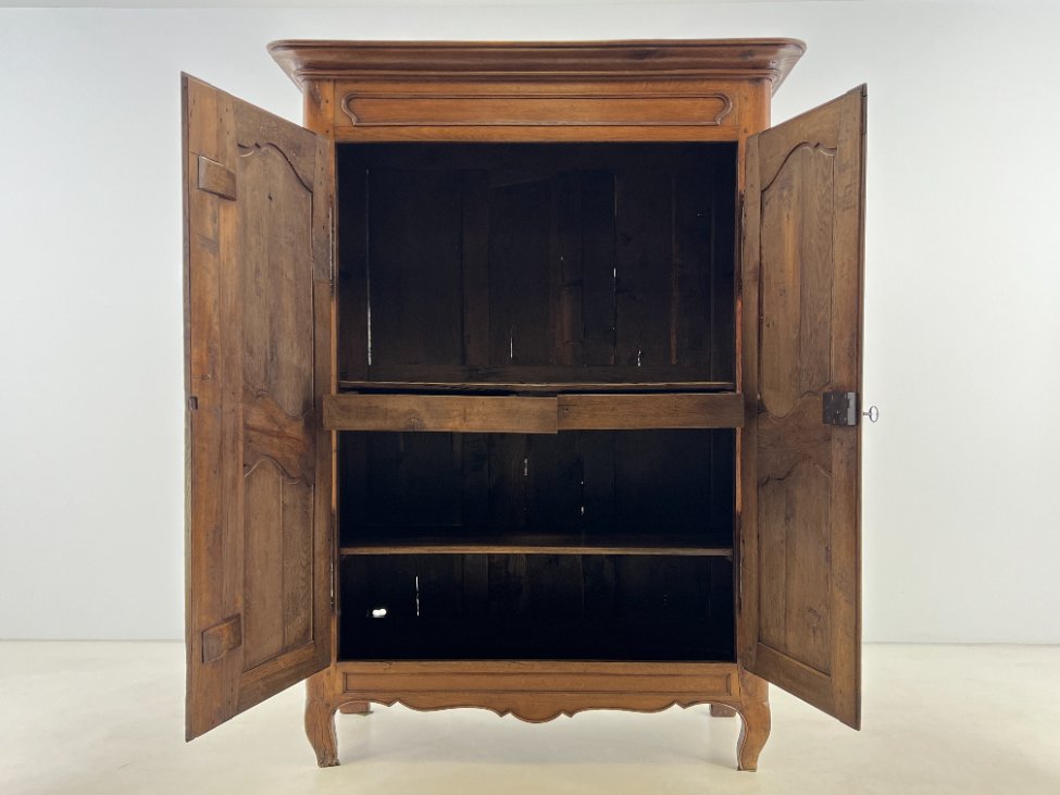 DK0102-spintos-5 Senovinė ąžuolinė dviejų durų spinta 69x161x219 cm