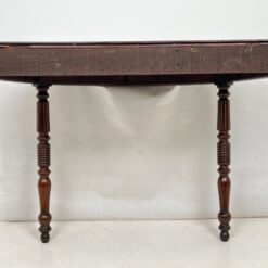 Raudonmedžio konsolė su eko odos stalviršiumi 48x109x71 cm