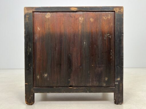 Senovinė rytietiška komoda 49x79x79 cm
