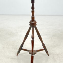 Ąžuolinis staliukas gėlėms 43x43x78 cm
