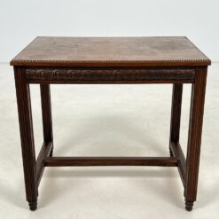 Art Deco stiliaus senovinis drožinėtas ąžuolinis staliukas 50×71,5×65,5 cm