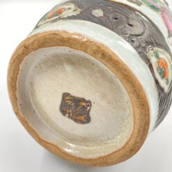 Rytietiška keramikinė vaza 19x19x35 cm