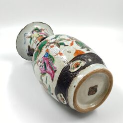 Rytietiška keramikinė vaza 19x19x35 cm