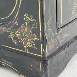 Rytietiška komoda su žalvario ir akmens dekoracijomis 40x87x99,5 cm