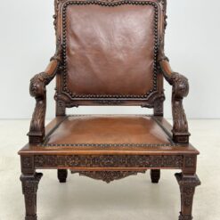 Baroko stiliaus drožinėtas ąžuolinis krėslas su oda 67x73x111 cm, 40 cm