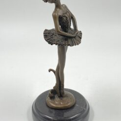 Milo bronzinė balerinos statula ant akmeninio postamento 12x12x26,5 cm