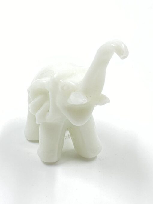 Dramblio statula iš stiklo 7x4x7 cm