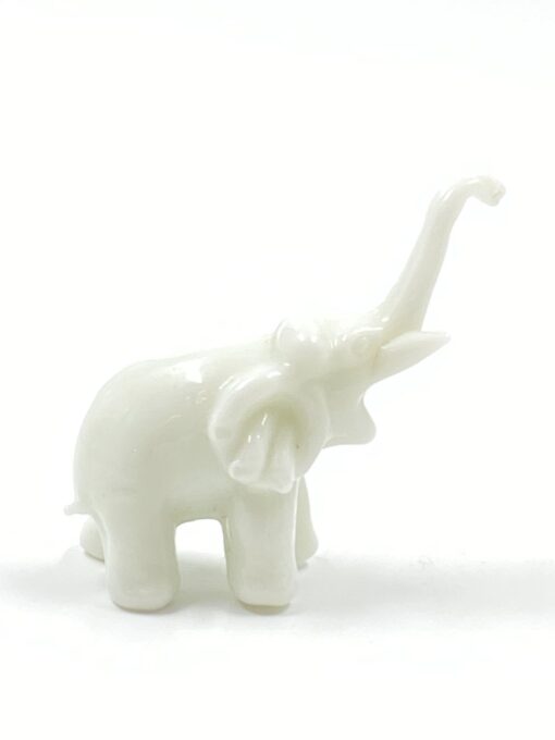 Dramblio statula iš stiklo 7x4x7 cm
