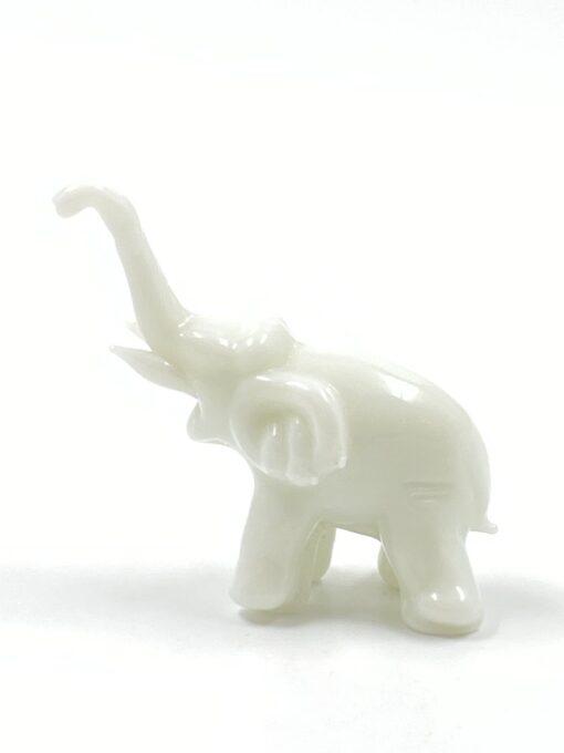 Dramblio statula iš stiklo 7x4x7 cm