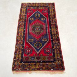 Vilnonis rankų darbo kilimas "Tribal" 174x88x0,5 cm