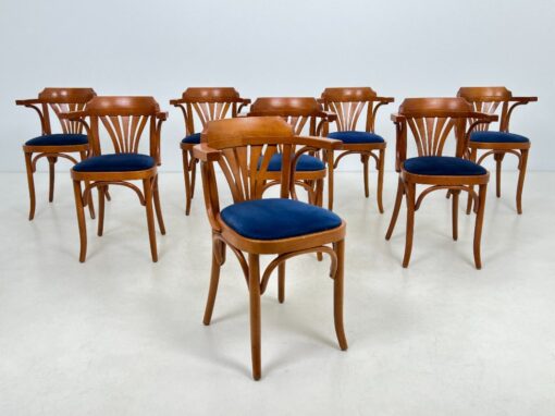 Medinis Thonet stiliaus krėslas mėlynos spalvos gobeleno sėdimąja dalimi 47x51x78 cm, 49 cm