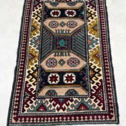 Vilnonis rankų darbo kilimas “Shirvan” 133x76x0,5 cm