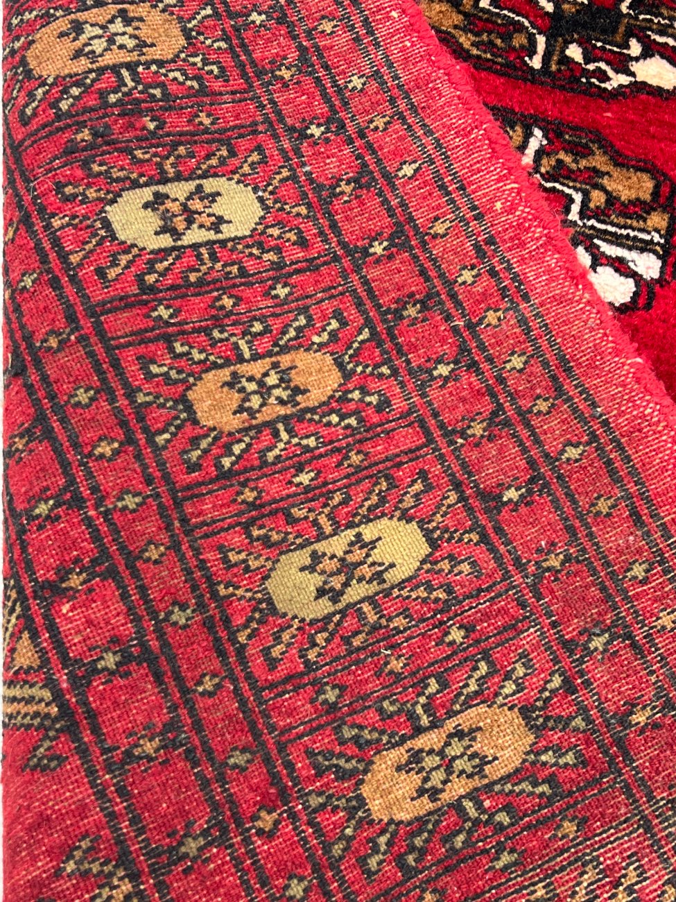 DJ0504-kilimai-9 Vilnonis rankų darbo kiliminis takas “Bukhara” 298x78x0,5 cm