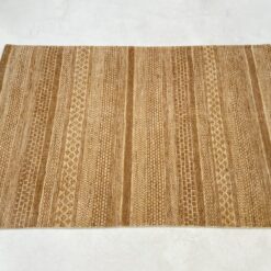 Vilnonis rankų darbo kilimas 250x170x0,9 cm