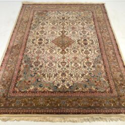 Vilnonis rankų darbo kilimas "Tabriz" 394x293x1 cm