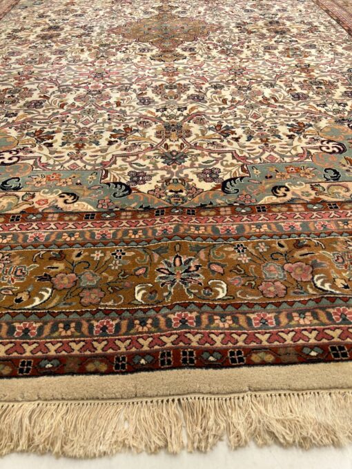 Vilnonis rankų darbo kilimas “Tabriz” 394x293x1 cm