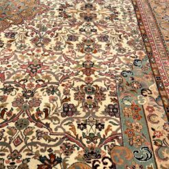 Vilnonis rankų darbo kilimas “Tabriz” 394x293x1 cm