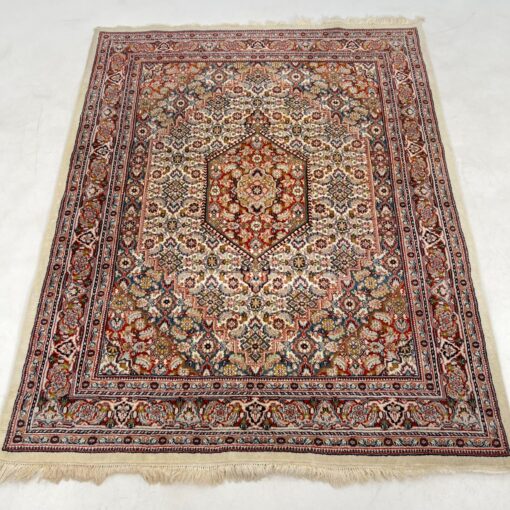 Vilnonis “Bidjar” rankų darbo kilimas 257x192x0,8 cm