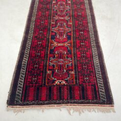 Vilnonis rankų darbo kilimas “Tribal” 207x93x0,5 cm