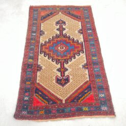 Vilnonis rankų darbo kilimas "Sarab" 180x101x0,8 cm