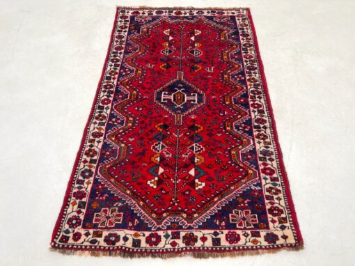 Vilnonis rankų darbo “Shiraz” kilimas 194x117x0,6 cm