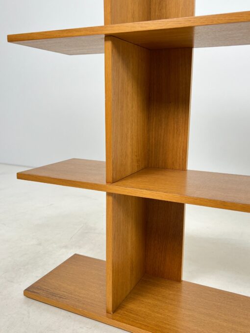 Pastatoma ąžuolinė lentyna 28x144x110 cm