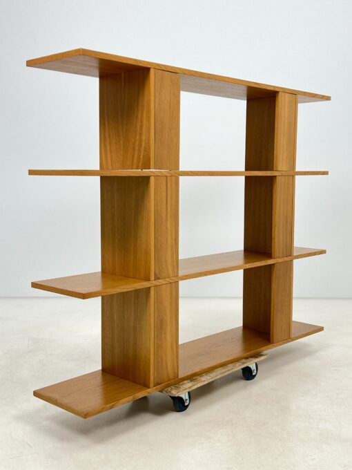 Pastatoma ąžuolinė lentyna 28x144x110 cm