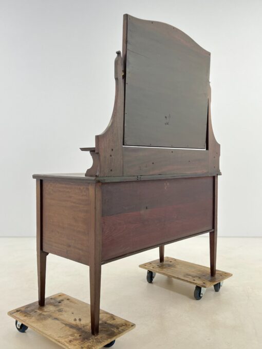 Raudonmedžio komoda su veidrodžiu ir rakinamais stalčiais 53x114x153 cm