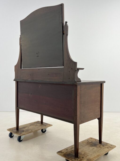Raudonmedžio komoda su veidrodžiu ir rakinamais stalčiais 53x114x153 cm