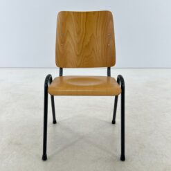Beržo faneruotės kėdė metalinėmis kojomis 52x47x83 cm, 47 cm