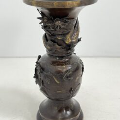 Rytietiškos bronzinės vazos 2 vnt. komplektas 27x27x54,5 cm