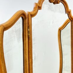 Ąžuolinis kosmetinis staliukas 46x126x171 cm