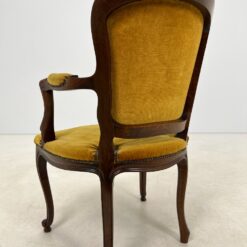 Riešutmedžio rėmo krėslas su geltonu gobelenu 56,5x59x92,5 cm, 43 cm
