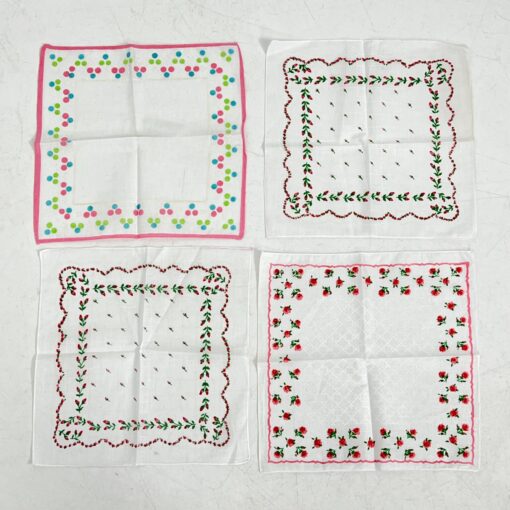 Stalo servetėlės 4 vnt. Komplektas 29x29x0,5 cm