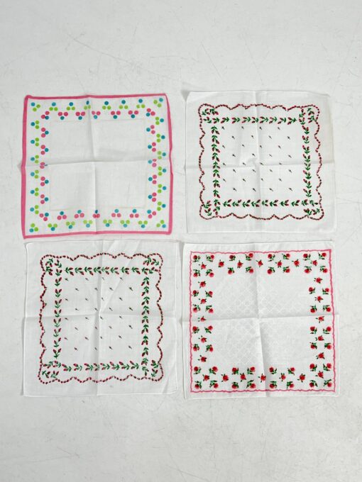 Stalo servetėlės 4 vnt. Komplektas 29x29x0,5 cm