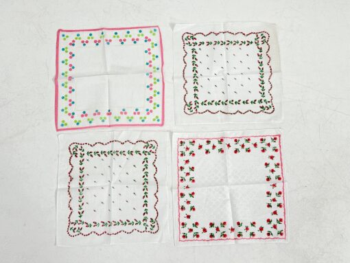 Stalo servetėlės 4 vnt. Komplektas 29x29x0,5 cm
