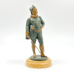 Metalinė vyro su špaga statula ant marmuro pagrindo "LSF" 10,5x10,5x24 cm