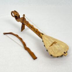 Tradicinis Balkanų instrumentas "Buslė" 14x14x48 cm