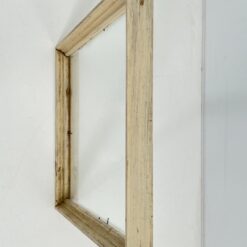 Medinis baltos spalvos rėmas su stiklu 3x44x34,5 cm; 39×29,5 cm