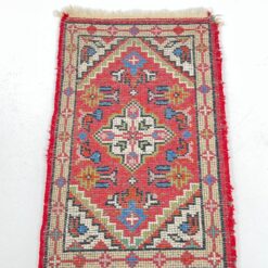 Persiškas rankų darbo vilnonis kilimėlis 65x39x1cm