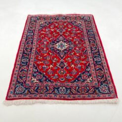 Vilnonis "Kashan" rankų darbo kilimas 147x100x1,5 cm